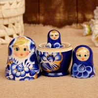 Матрёшка "Марина". сине-белое платье. 3 кукольная. 10 см 3805845 Акция***